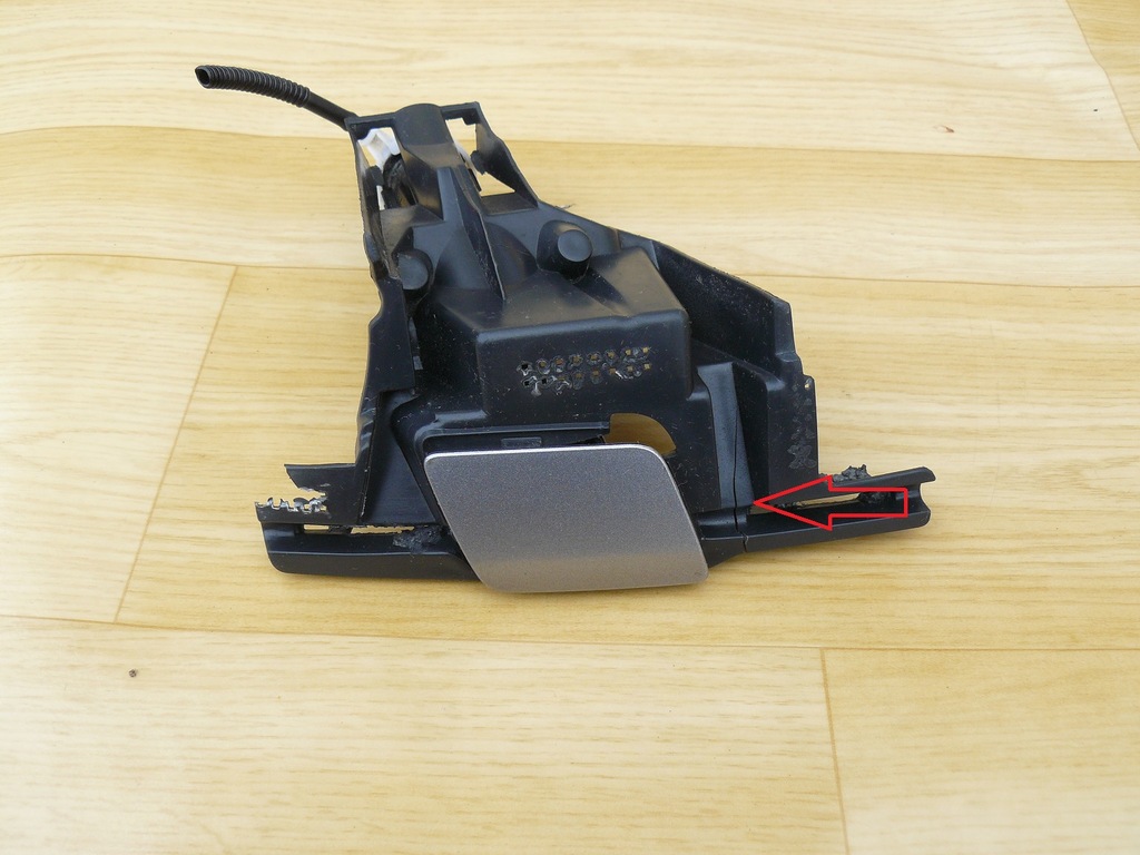 фото №1, Омыватель фара peugeot 308 13-16 p заглушка