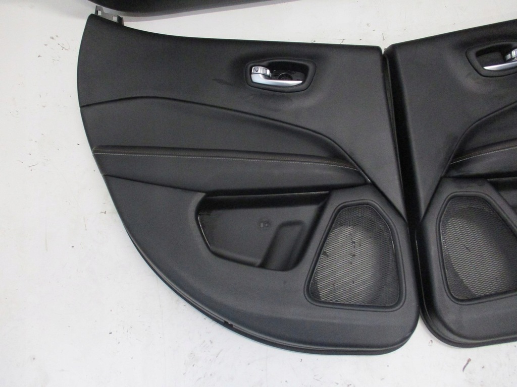 фото №4, Оббивка оббивка двері jeep compass 18r