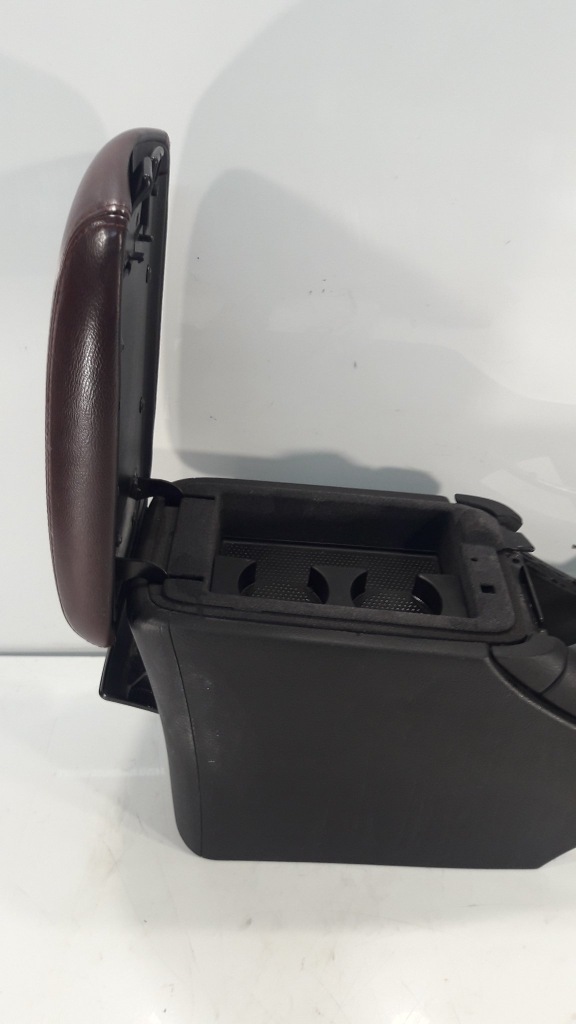 фото №4, Підлокітник peugeot 607