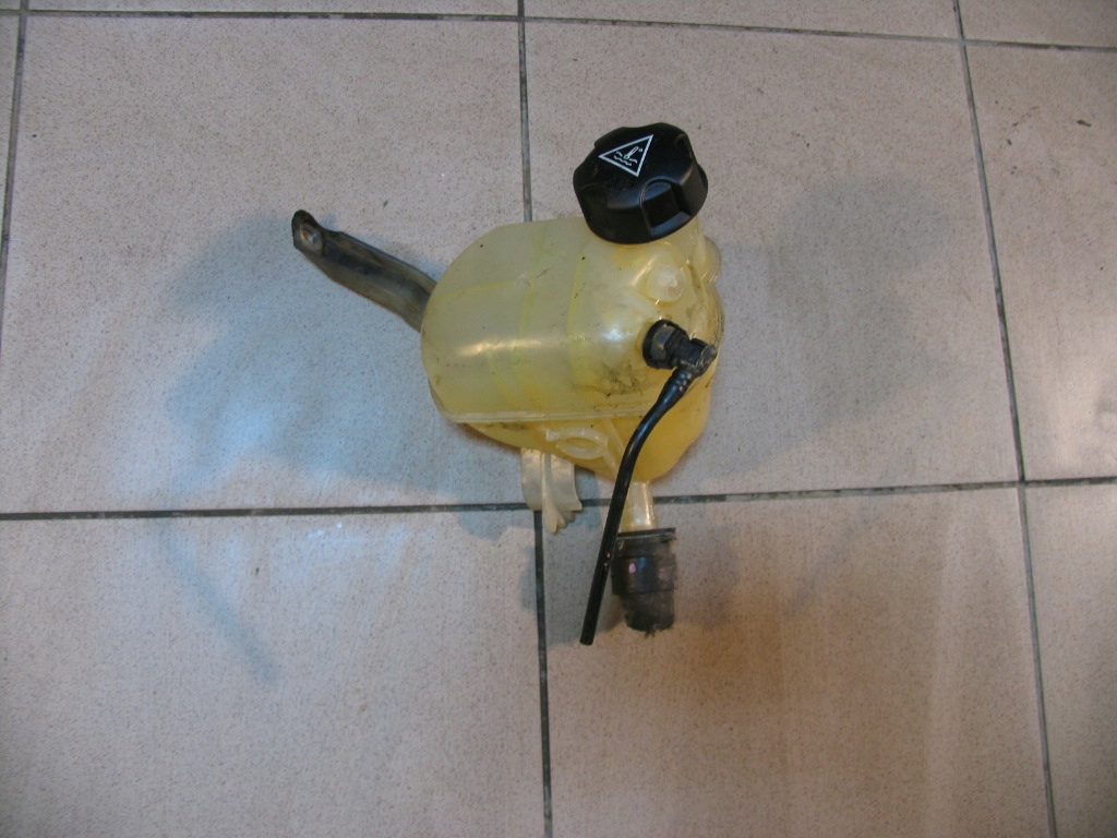 фото №1, Бачок расширительный peugeot 508