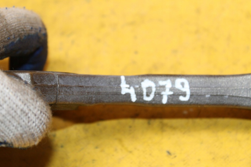 Шатун шатун a6 c6 3.0 tdi asb 059aa Киев