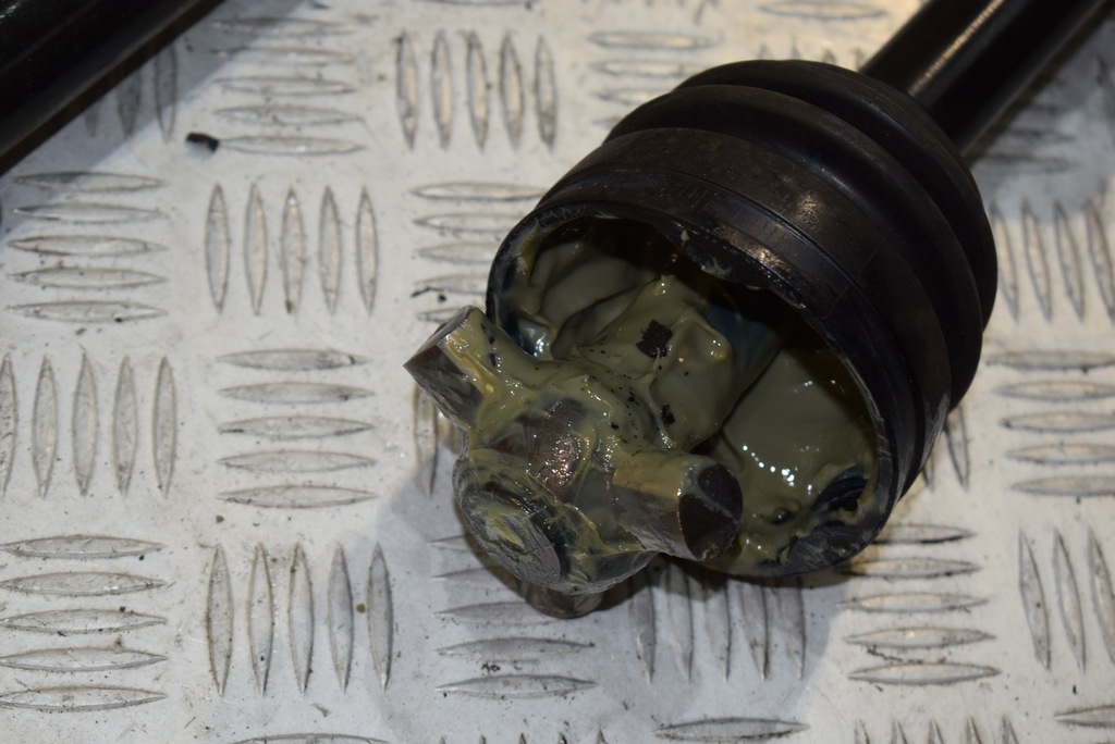 фото №2, Приводной вал правый перед mazda cx5 ii 2017