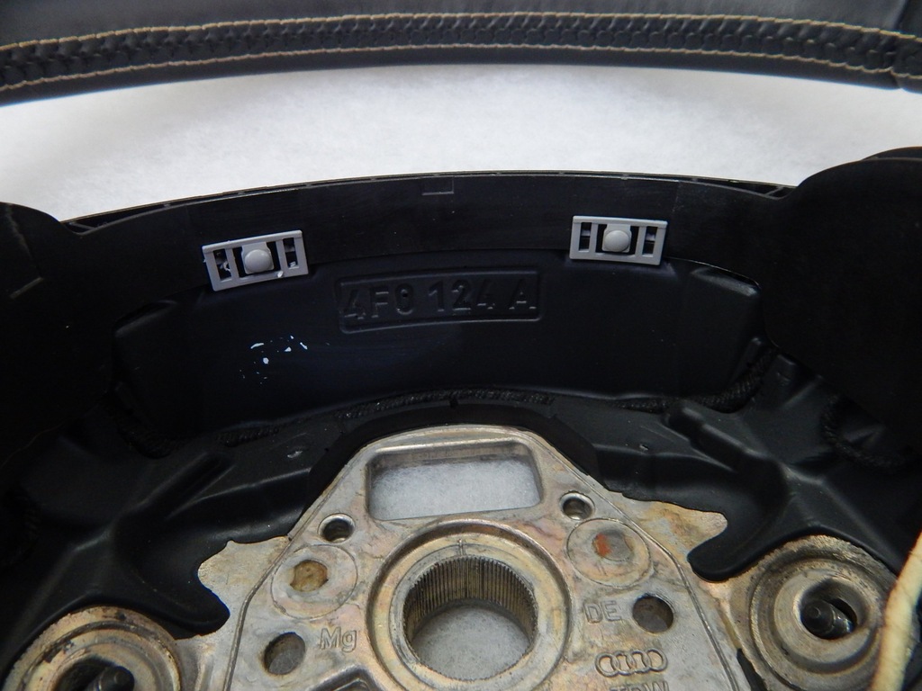 фото №10, Audi a5 s5 4f0 - воздуховод лепестки переключения хром s-line