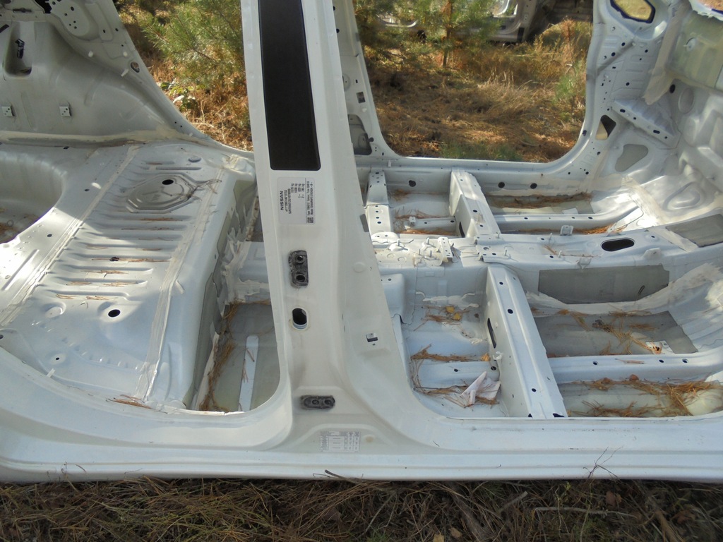 фото №1, Note ii e12 порог правый блок двигателя средний qab 2014-