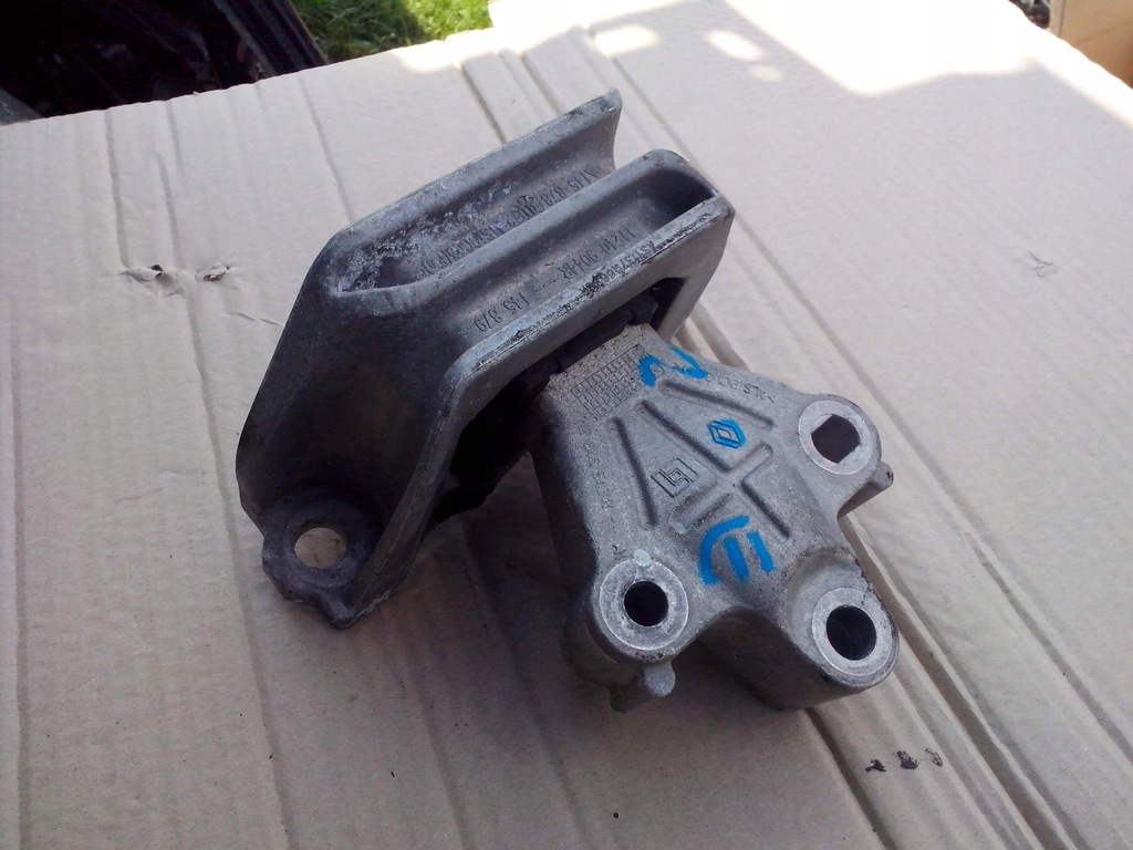 фото №3, Кронштейн кронштейн подушка двигателя renault zoe