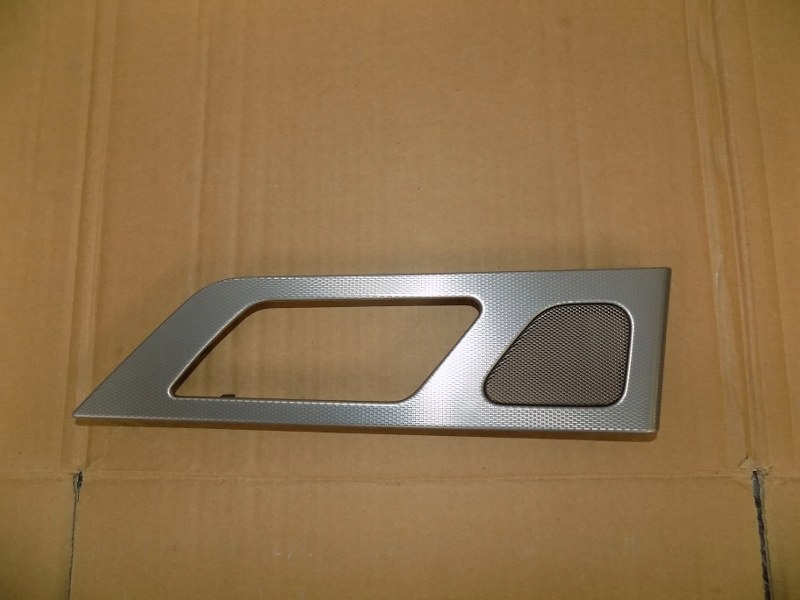 фото №1, Jaguar 16r xf x260 молдинг защита дверь задняя p l