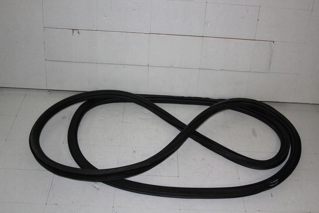 фото №1, Прокладка дверь задняя правый vw tiguan 5nn867914