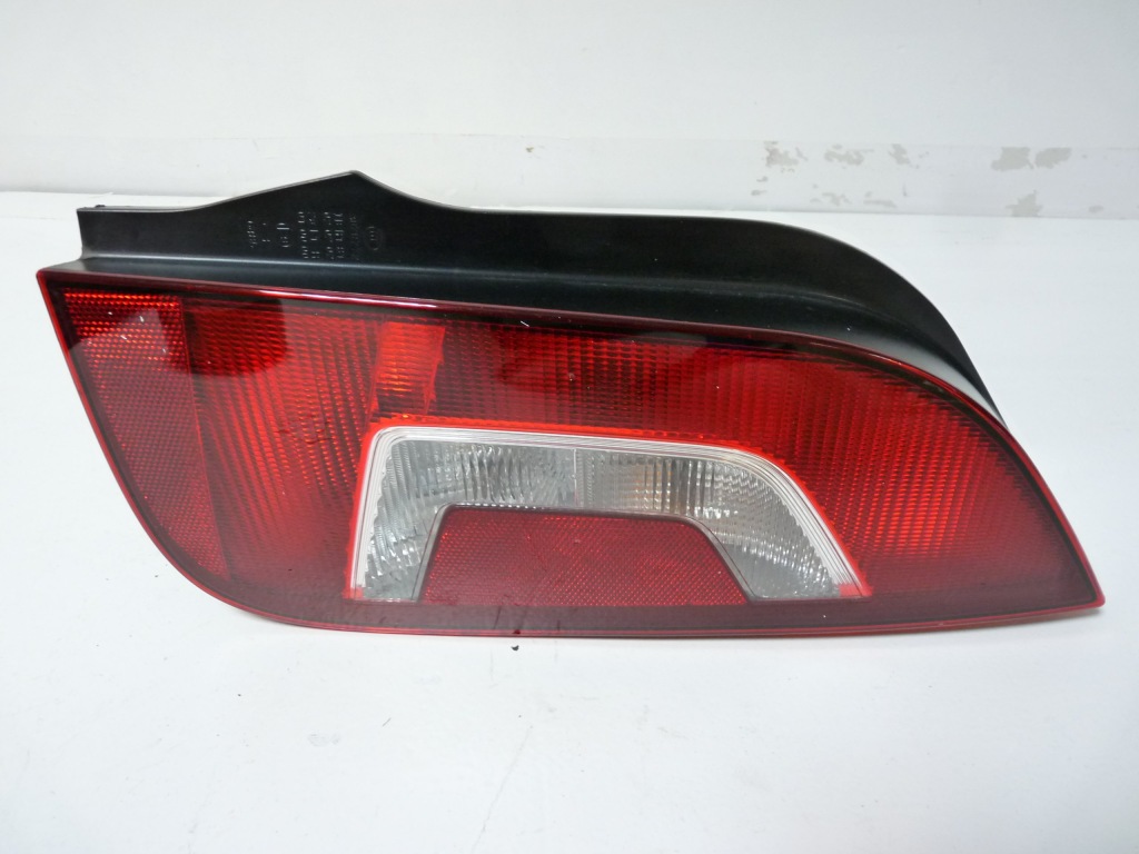 фото №1, Vw up лампа задня права 1s0945096g