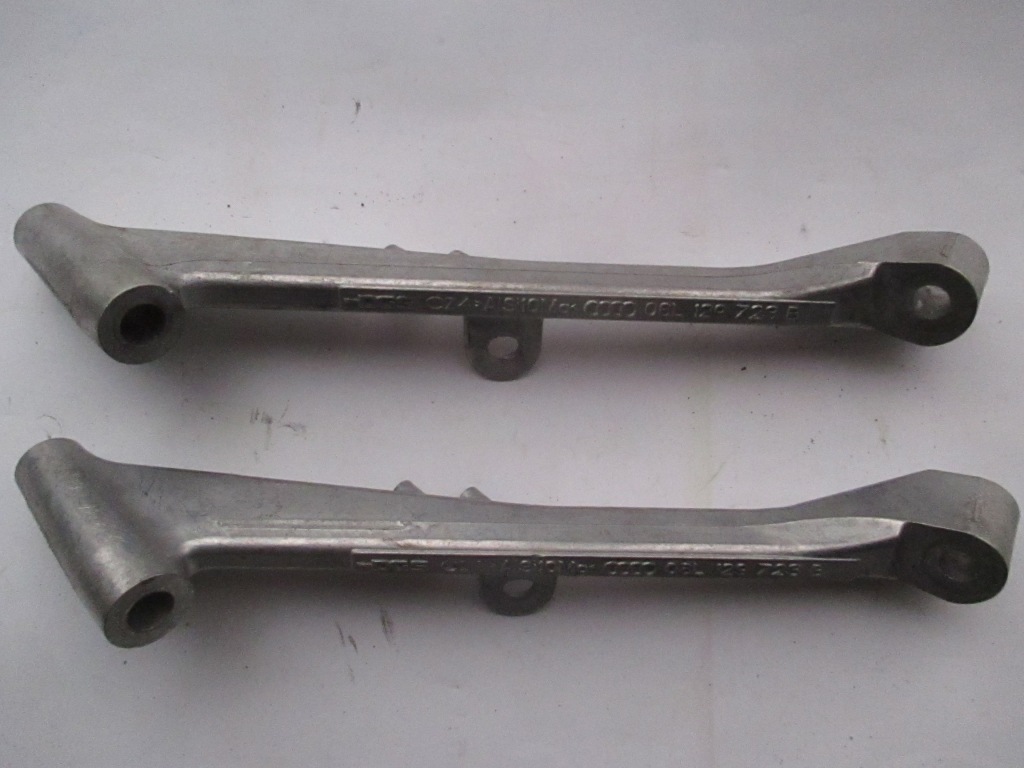 Купити Audi vw кронштейн колектор 06l129723b