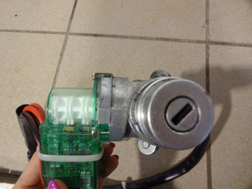 фото №3, Замок запалювання mercedes actros