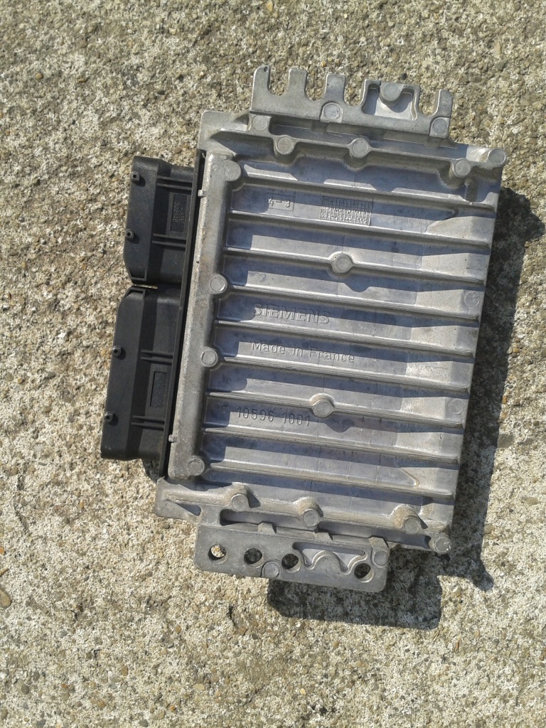 Бортовий комп'ютер mini cooper r50 1.6 benz 12147520019-01 Доставка