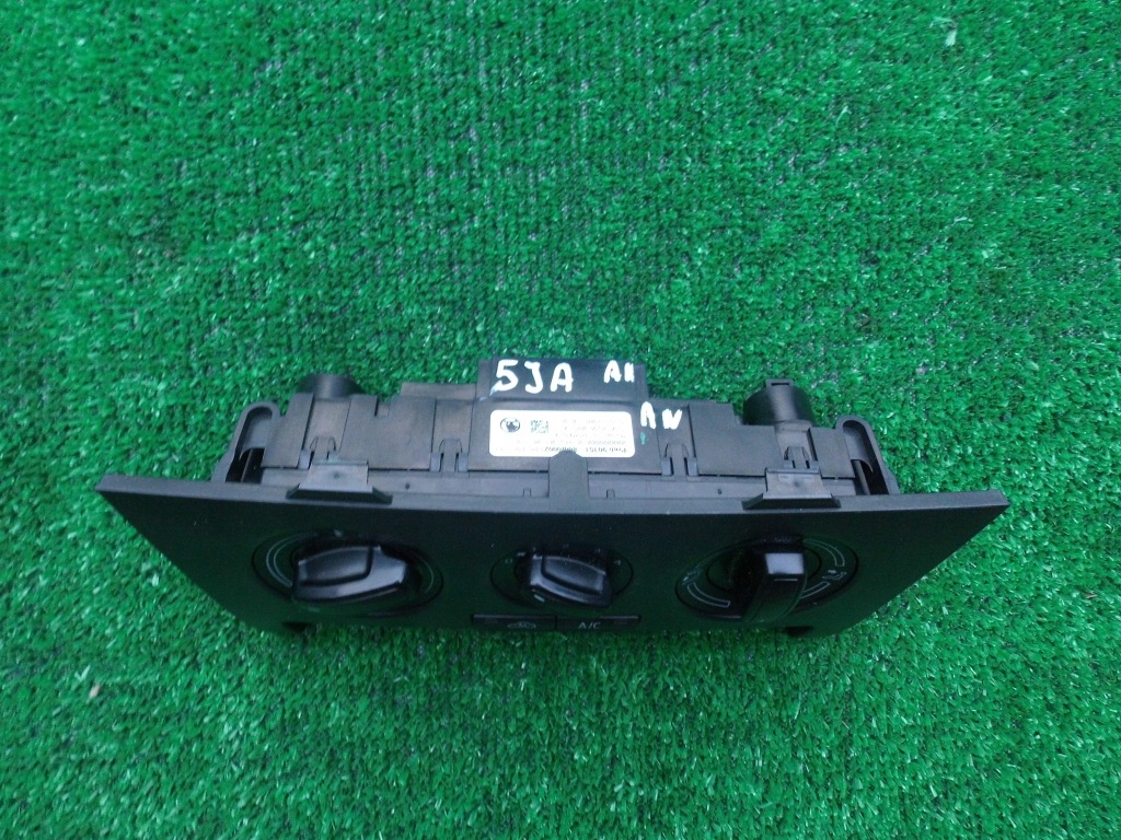 фото №2, Панель кондиционера 5ja820045a skoda rapid 2014r.