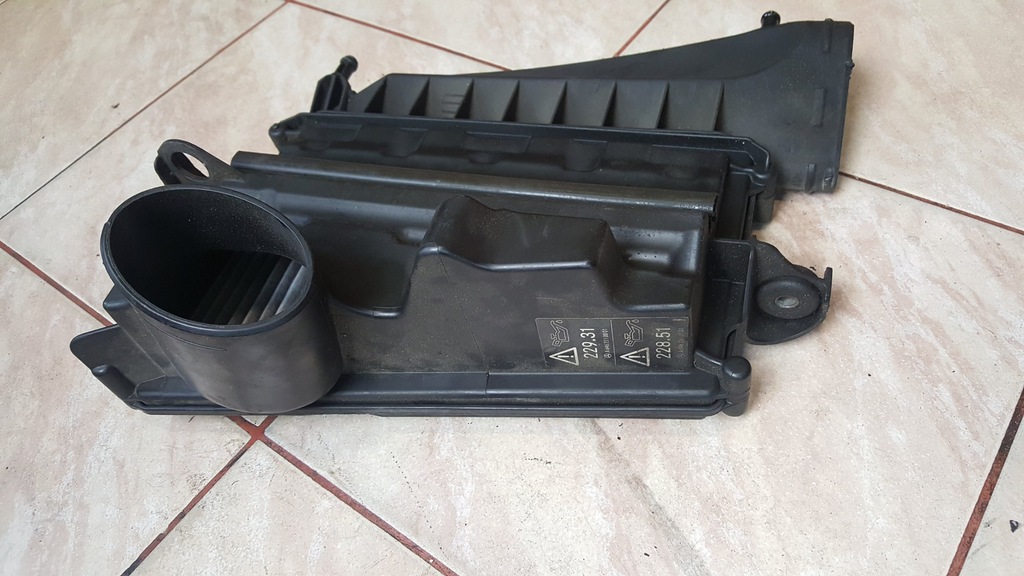 фото №10, Корпус фільтра повітря mercedes s w221 320 cdi