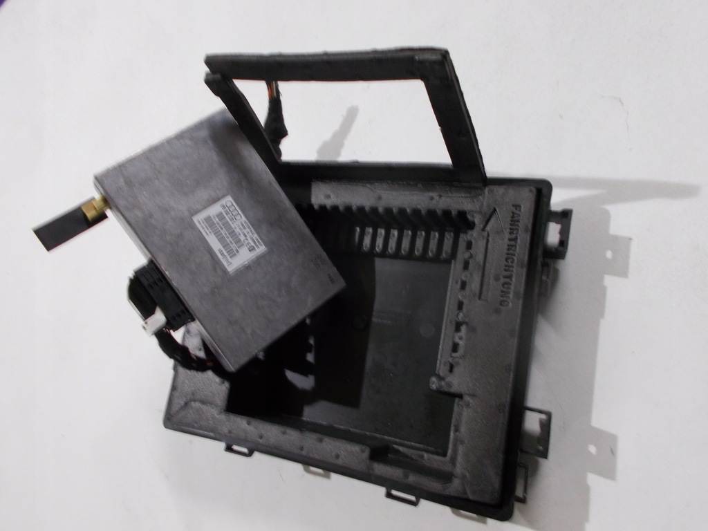 фото №1, Audi a3 8p модуль bluetooth 8p0862335c