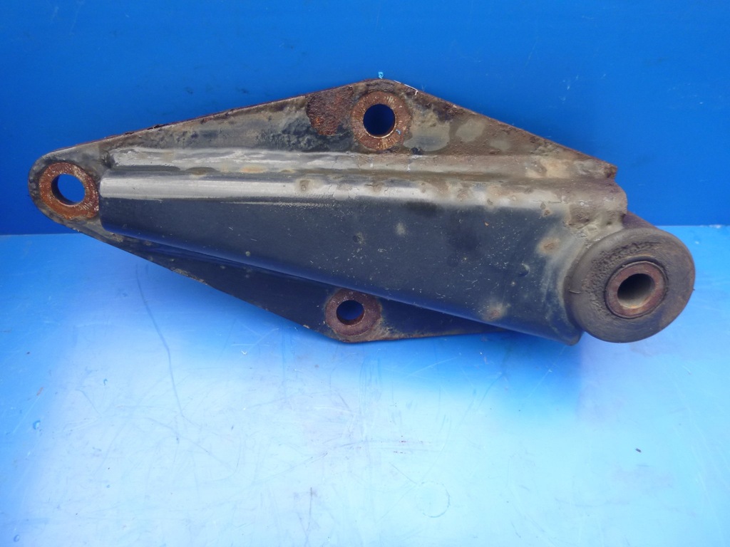 фото №5, Man кронштейн ресора кронштейн пружини 81413013240