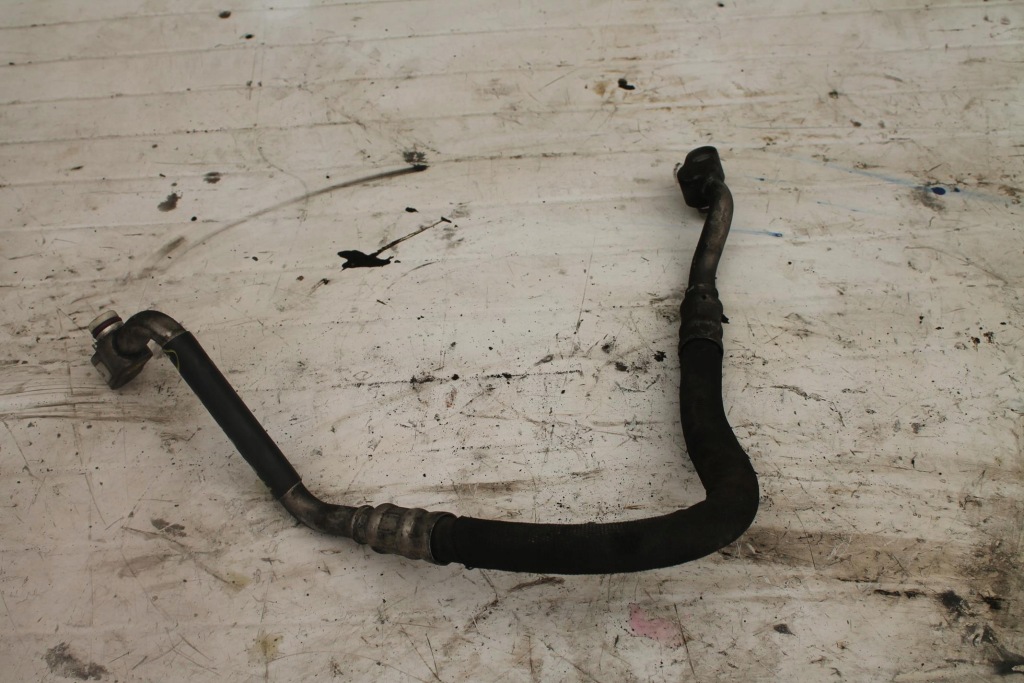 фото №1, Трубка кондиционера 8k0260701n audi a5 2.7 tdi