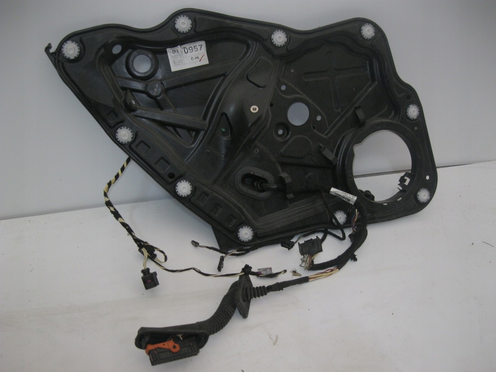 фото №1, Vw passat cc плита дверь левый задняя 3c8839755d