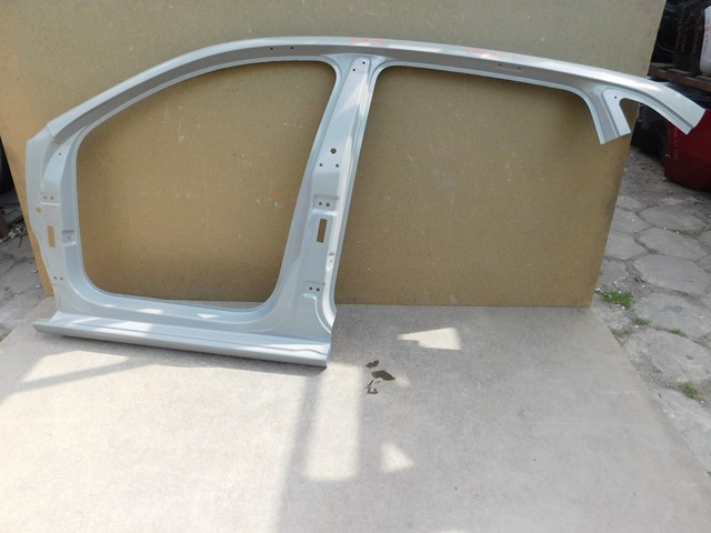 фото №1, Новый порог левый обшивка skoda rapid