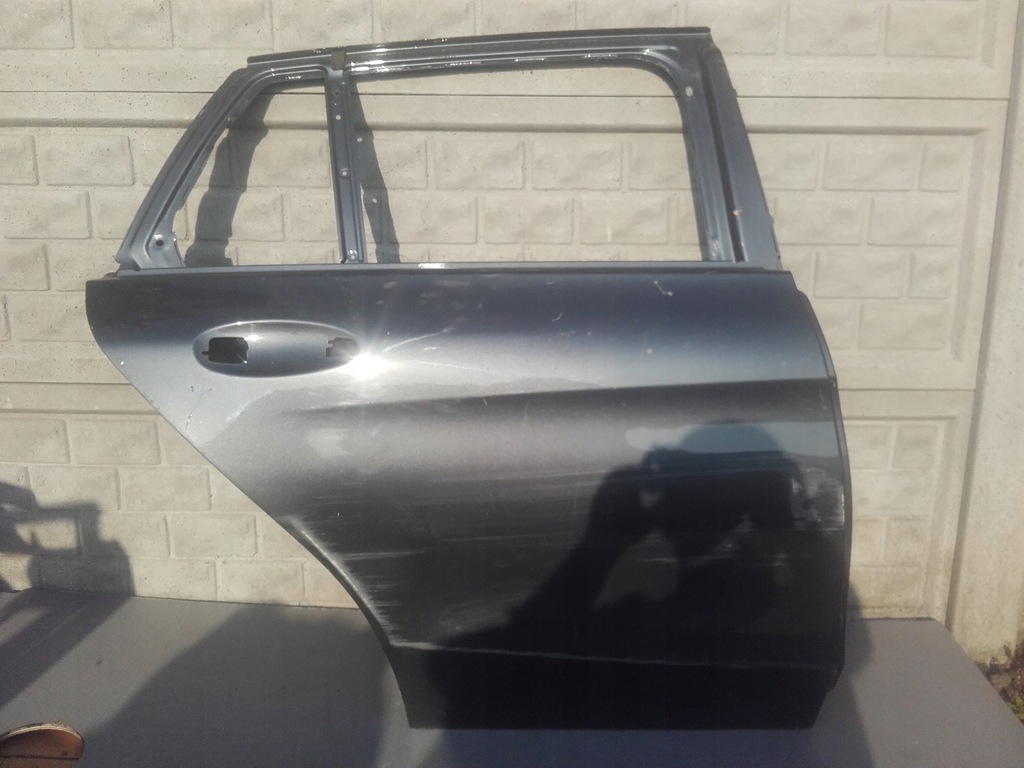 фото №1, Mercedes c klasa a205 w205 дверь правое правый задняя