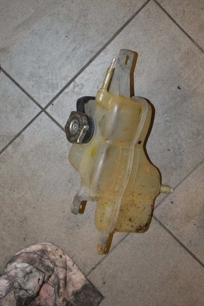 фото №1, Бак расширительный dodge caliber 2,0 crd