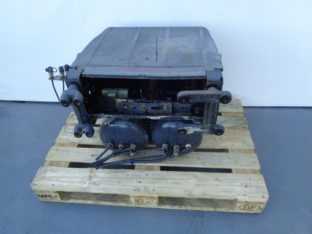 фото №5, Mercedes axor коробка основа акумуляторів