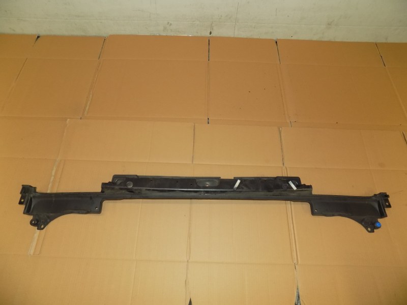 фото №1, Range rover vogue l405 направляющая бампера задняя задний