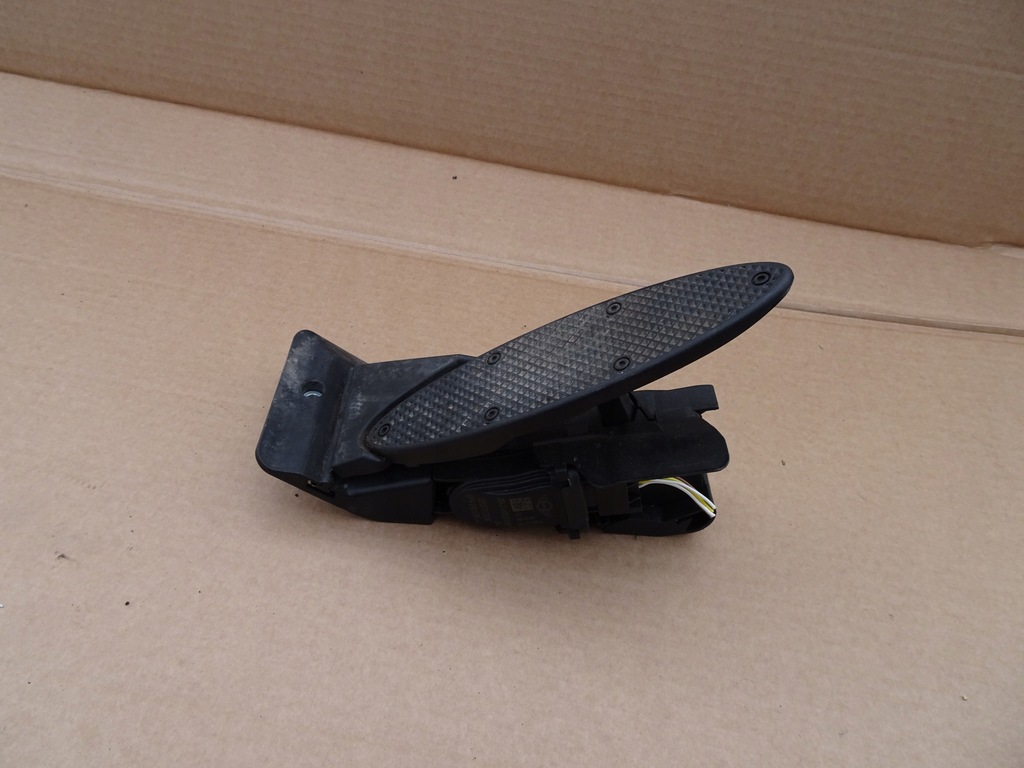 фото №1, Mini f54 f55 f56 f57 модуль педали газа 6853178