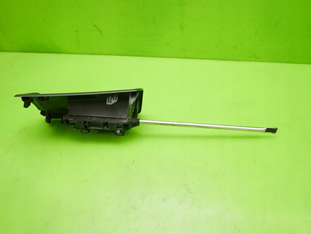 фото №5, Ручка внутренняя правая задняя vw caddy iii 2k 03-10