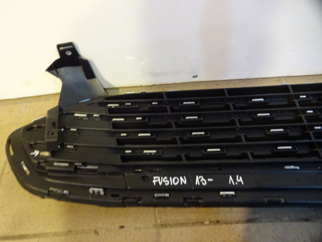 фото №8, Решётка бампера средняя ford fusion 2013-