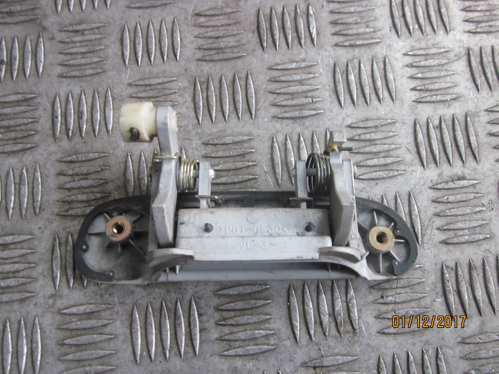 фото №3, Ручка левый задняя mazda premacy 01-05r lift