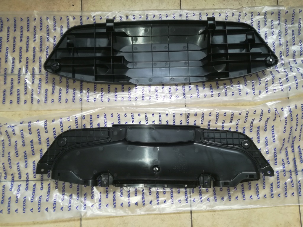 фото №5, Volvo v40 v40 cross заглушка впуск повітря na pas