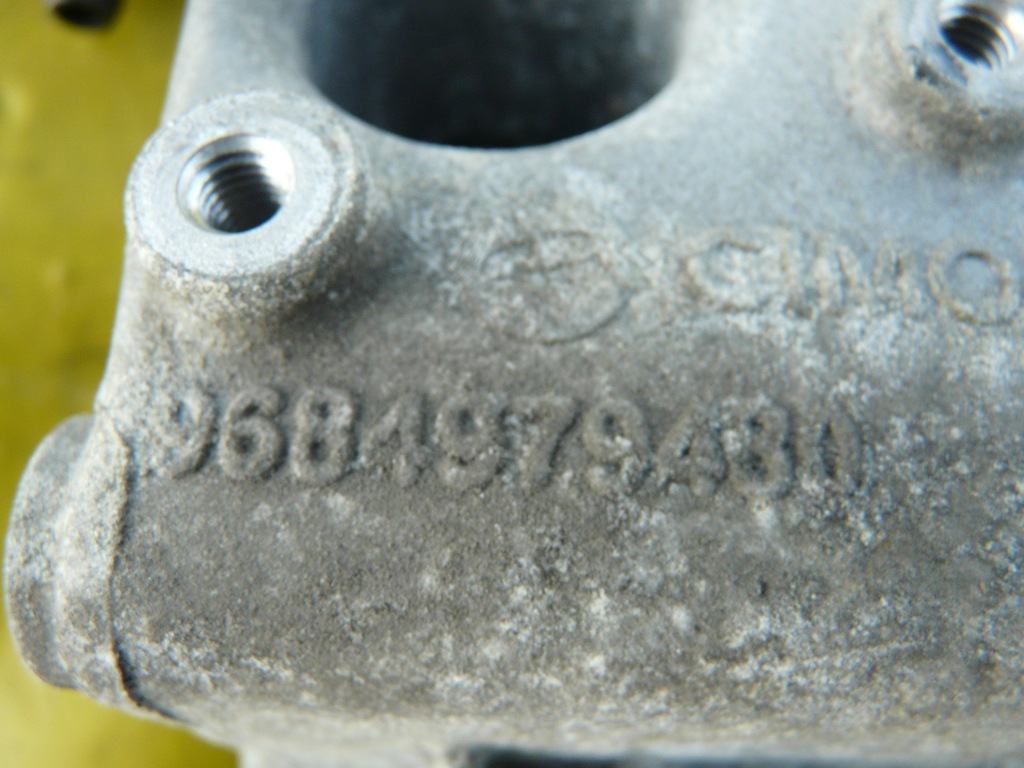 фото №3, Peugeot 208 кронштейн генератора 1.4 hdi