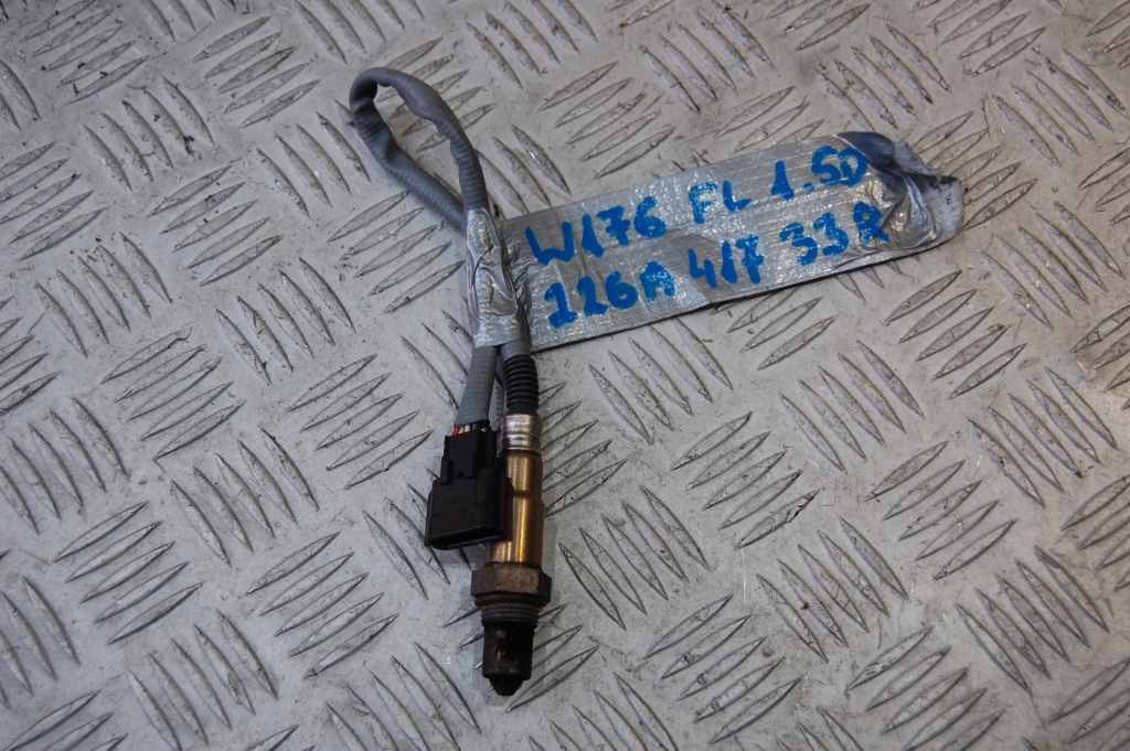 Купити Датчик лямбда-зонд a-klasa w176 226a41733r