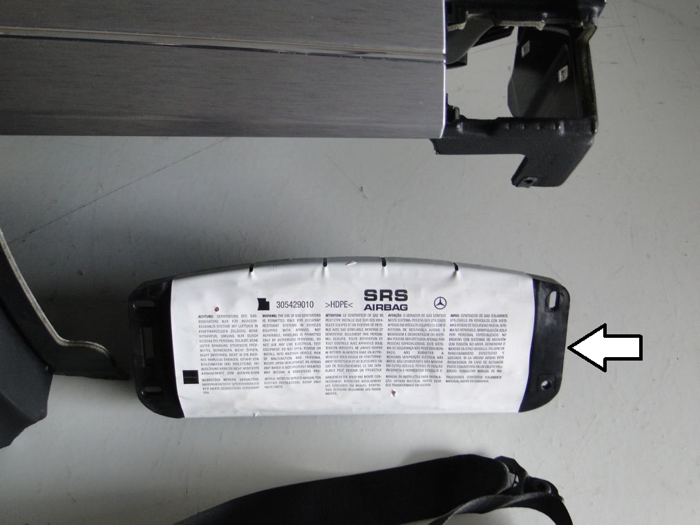 фото №1, Mercedes glk x204 204 подушка пасажира w консоль