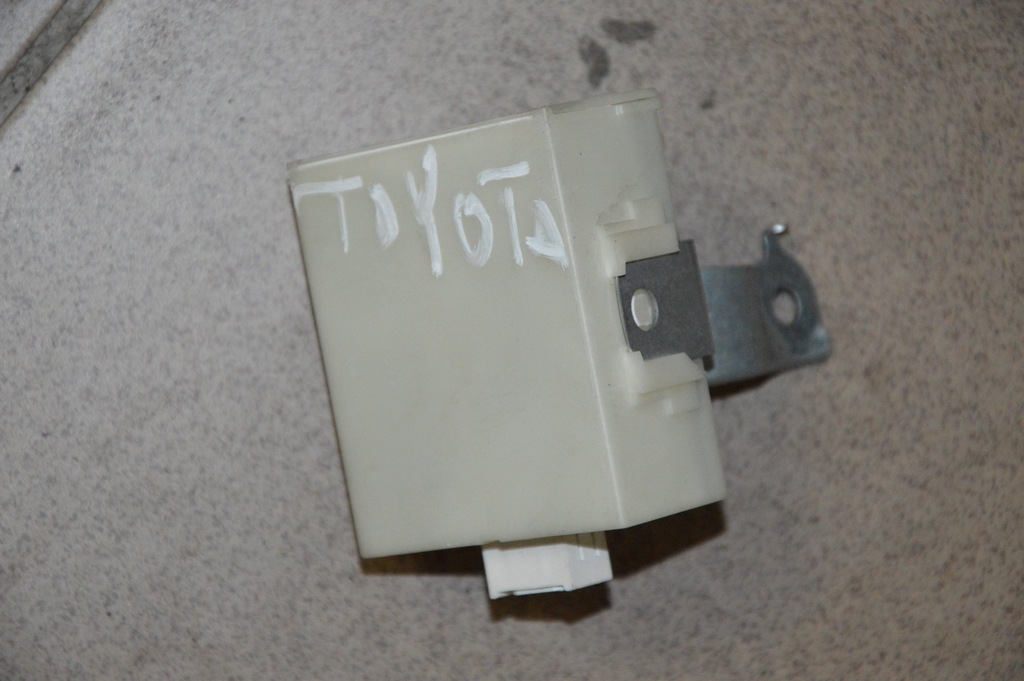 фото №1, Модуль замка toyota avensis t25 89741-05050
