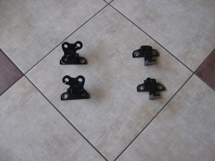 фото №1, Петли дверь - левая - перед - задняя - volvo v60 !!