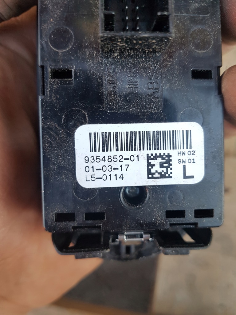 фото №2, Mini f56 r61 панель окон водителя 9354852