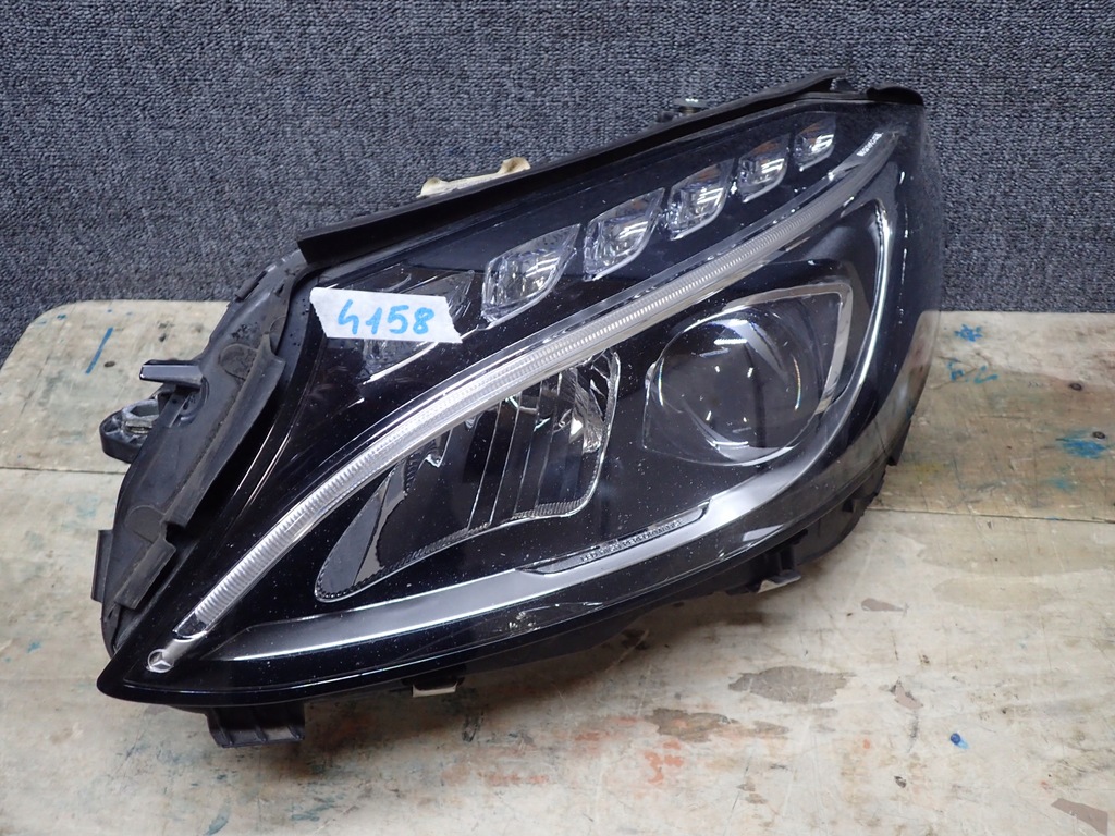 фото №7, Лампа лампы перед mercedes c klasa w205 full led