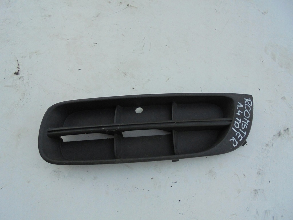 фото №1, Решётка бампера левый перед skoda roomster