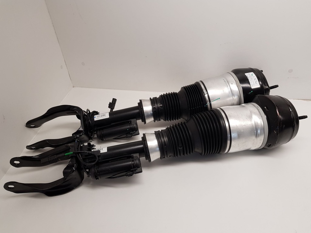 фото №1, Mercedes w166 амортизатор a1663205466 a1663205366 1663205466 1663205366