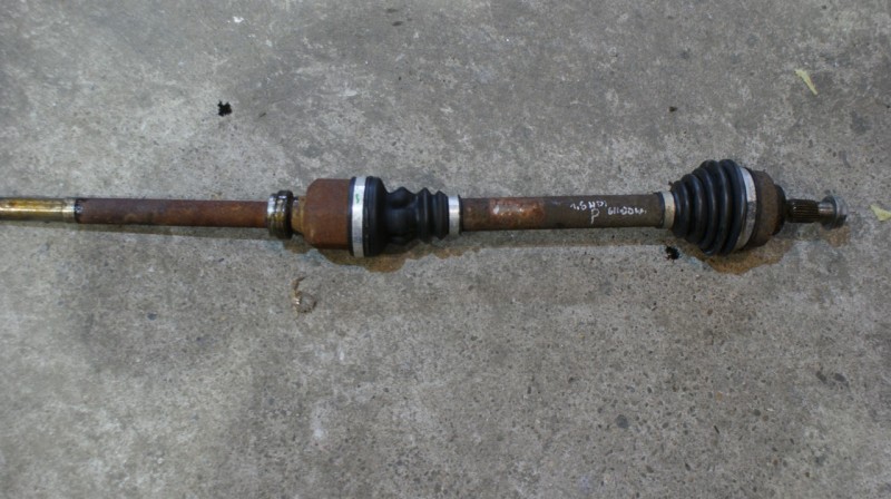 фото №5, Peugeot 308 / приводной вал правая левая 1.6hdi