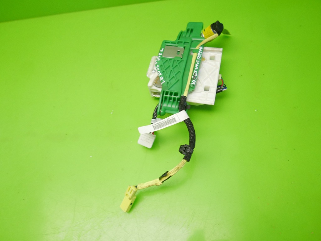 фото №9, Моторчик сиденье подголовник перед левый lexus ls460l