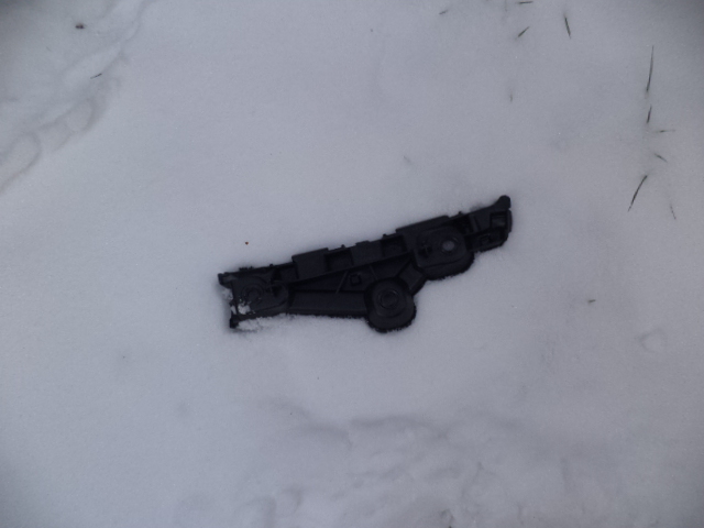 Купити Logan sandero 12+ напрямна кронштейн бампера напрямна