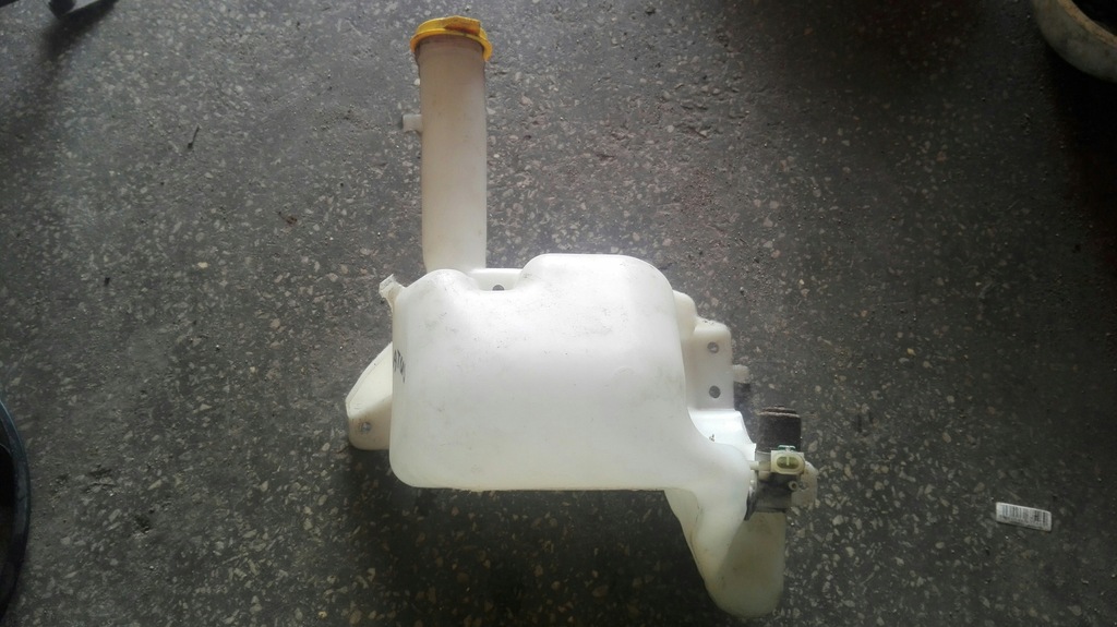 фото №1, Бачок омывателя chrysler stratus