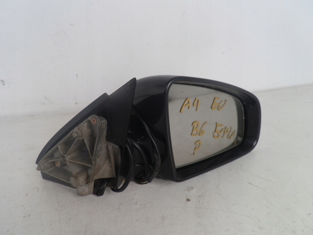 фото №1, Audi a4 b6 зеркало правое 5pin lz9w