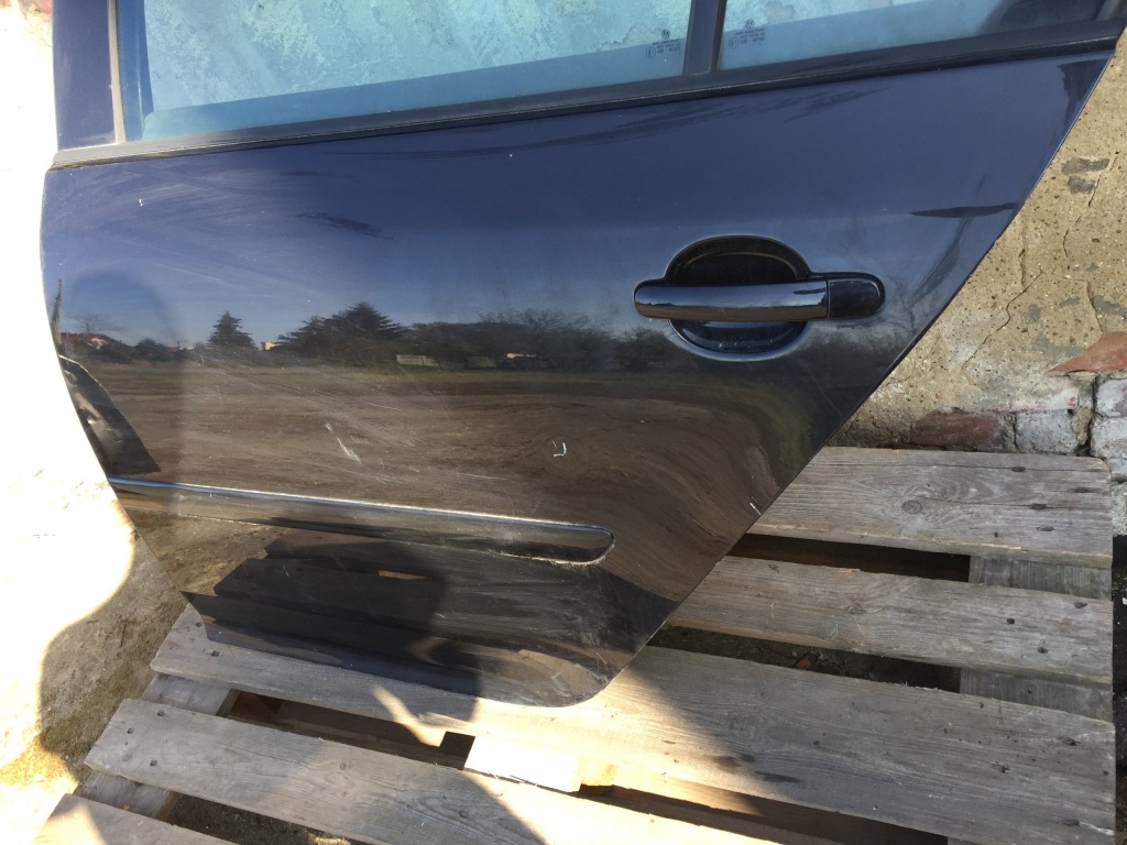 фото №4, Двері ліва задні vw golf v чорні