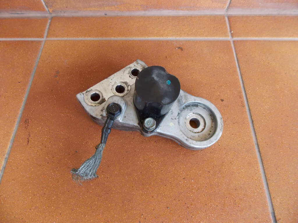 фото №1, Kia rio ii 05-11 1.5 crdi кронштейн опора двигателя