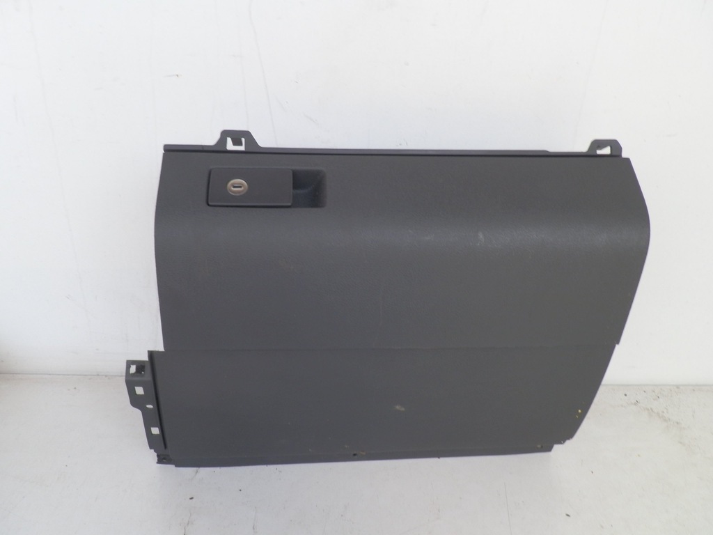 фото №1, Vw touran бардачок пассажира europa