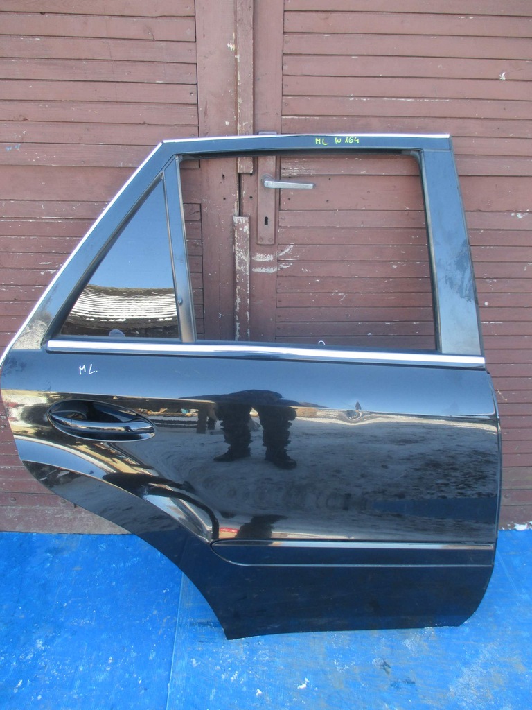 фото №1, Дверь правое задние merceds ml w164 05r-