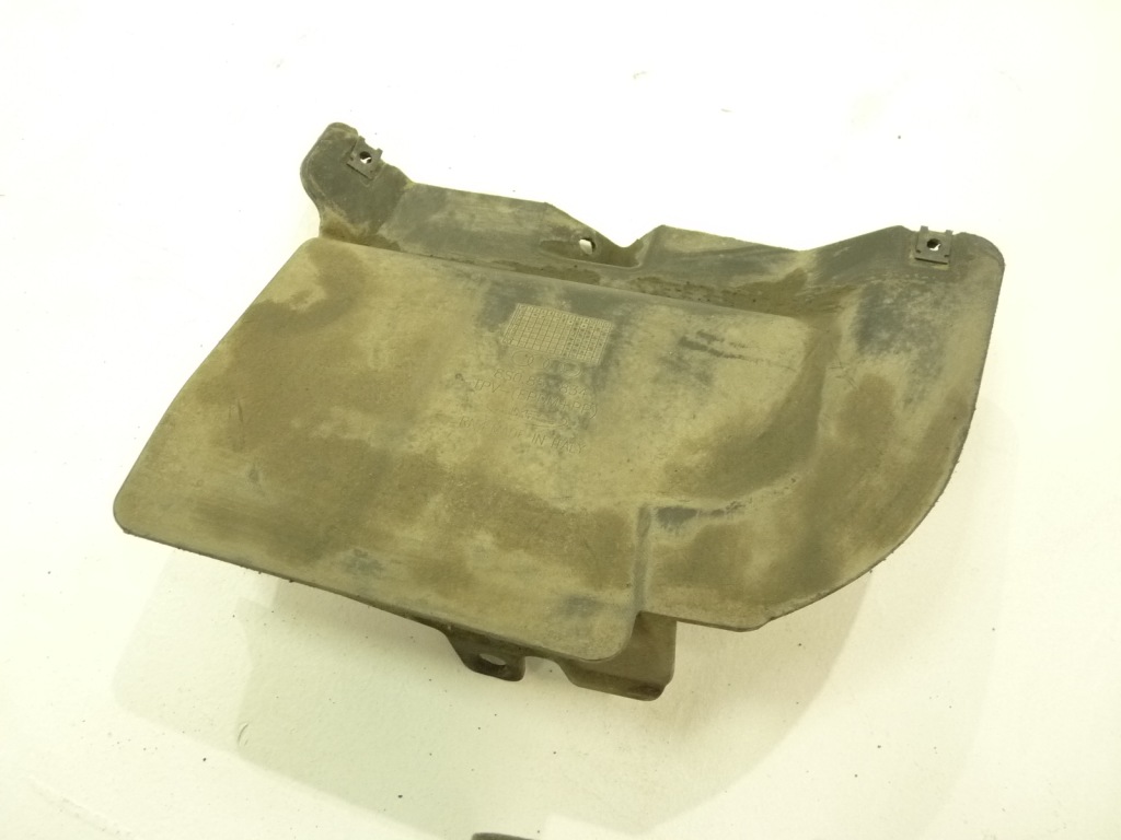 фото №1, Mbm audi tt 8s брызговик подкрылок задняя p 8s0853834